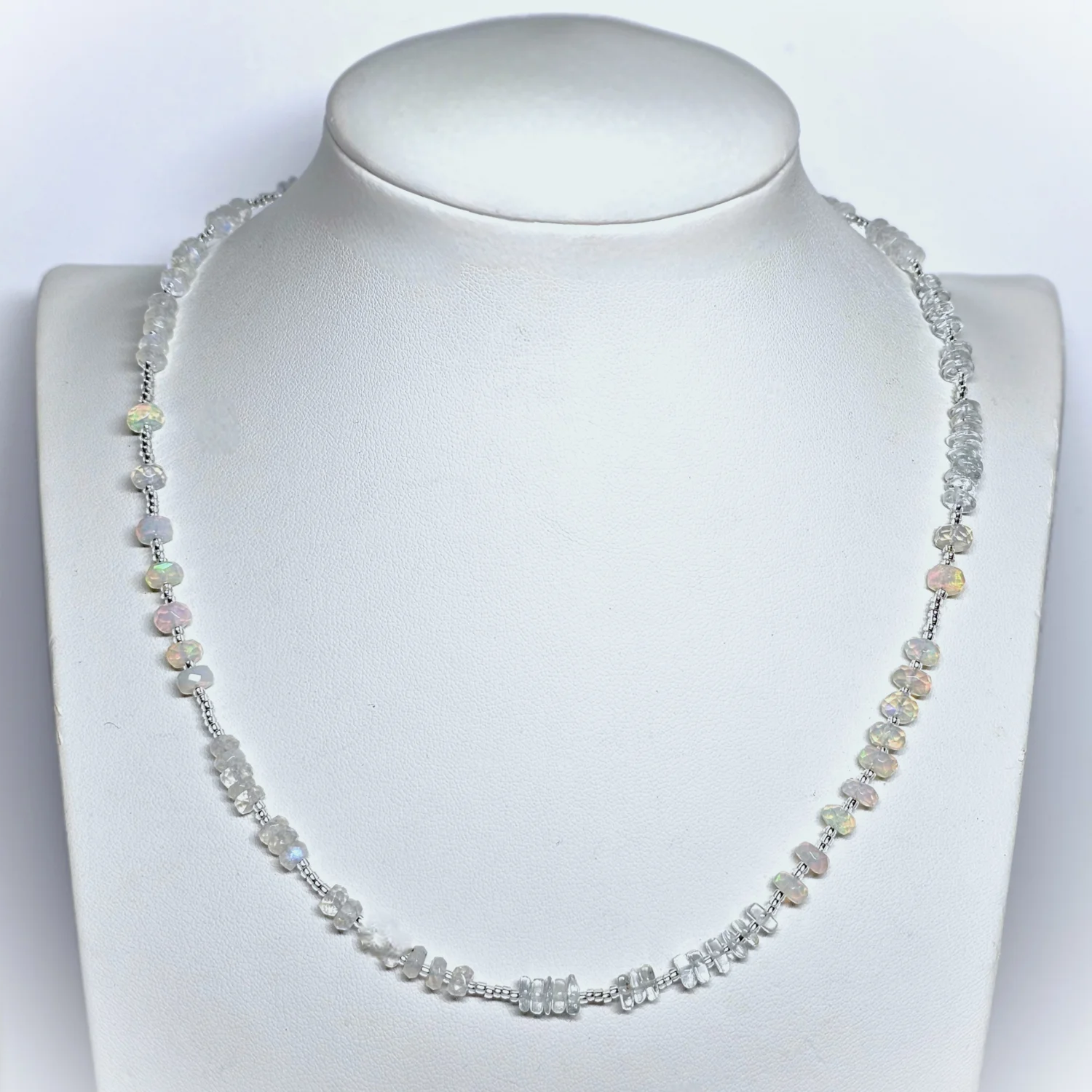 Naszyjnik "ETHERNAL MOON" (opal etiopski, topaz, kamień księżycowy)