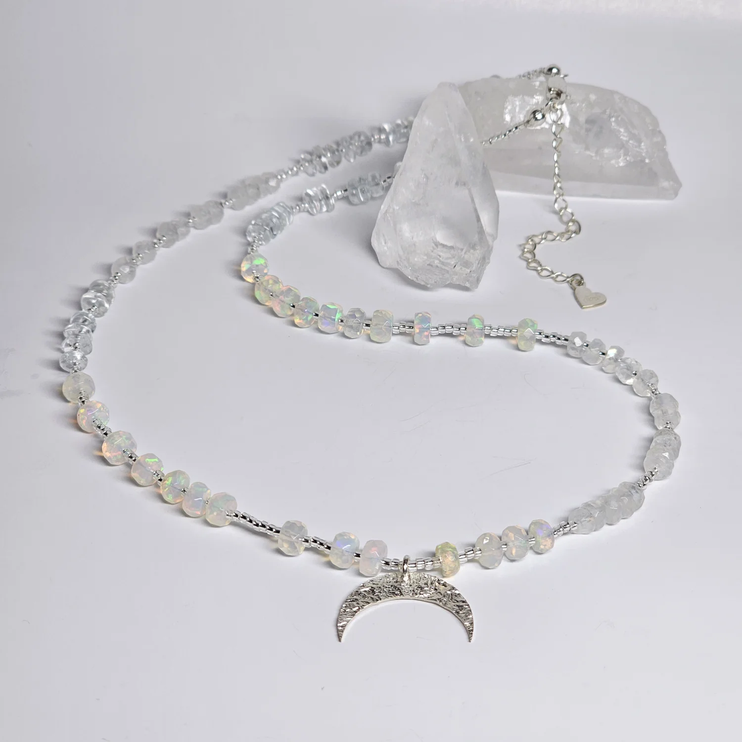 Naszyjnik "STARLIGHT OPAL" (opal etiopski, topaz, kamień księżycowy)
