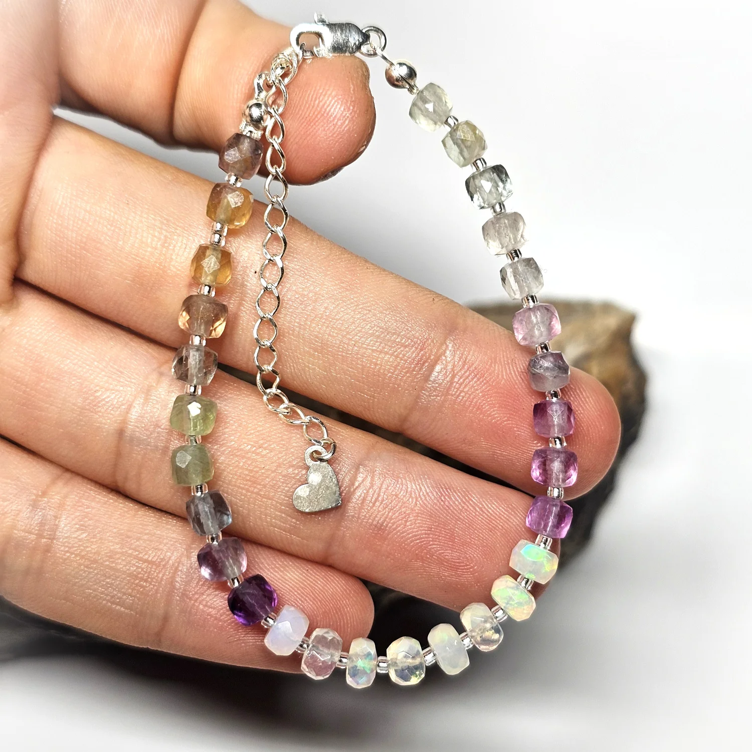 Bransoletka "AURORA VEIL" (opal etiopski, fluoryt)