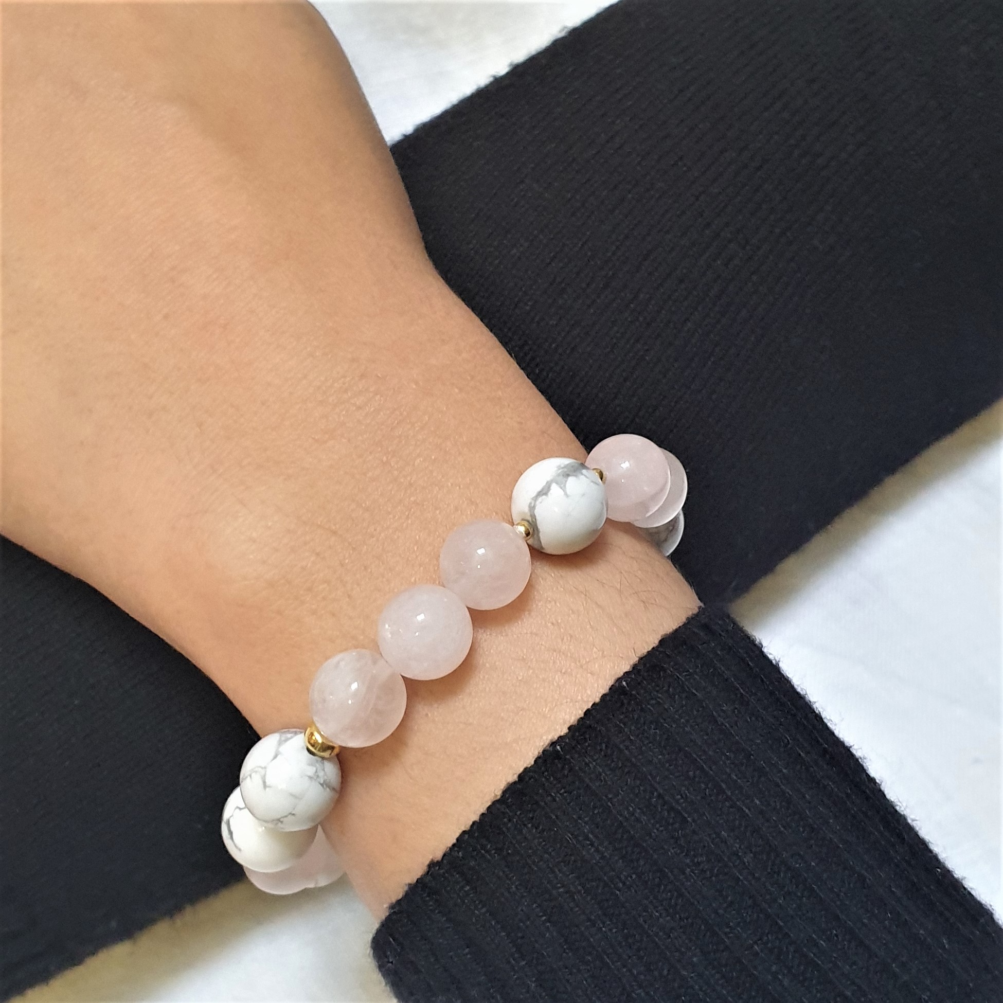 Bransoletka "QUARTZ&HOWLIT " (kwarc, howlit)