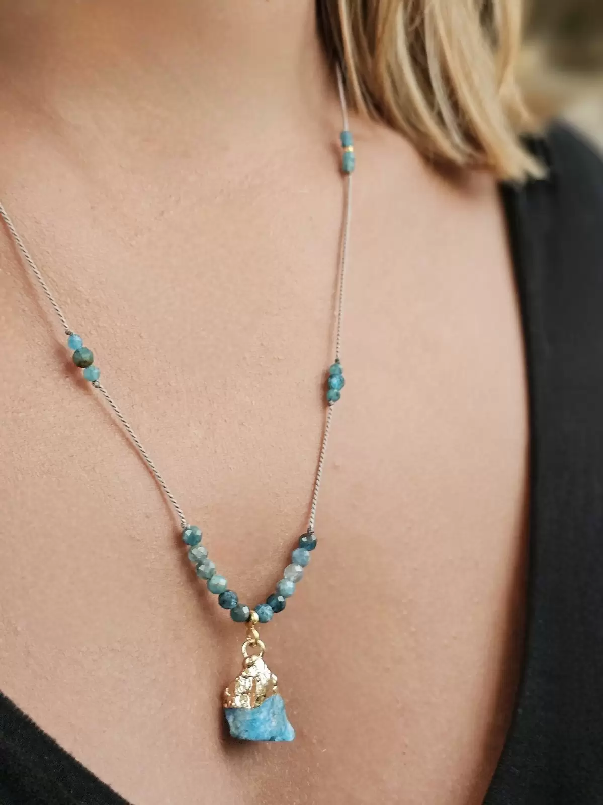 Naszyjnik "RAW APATITE" (apatyt)